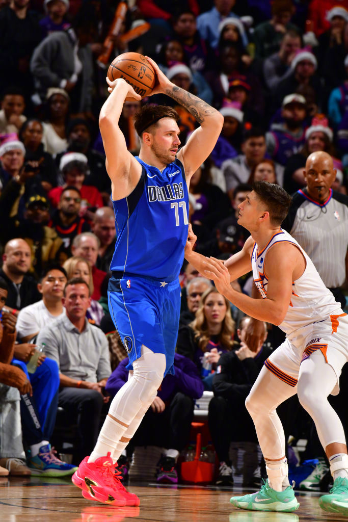 达拉斯独行侠迎NBA总决赛关键赛,加时末段主帅复盘,悬念犹存,临场指挥获称赞的简单介绍 达拉斯独行侠迎NBA总决赛关键赛,加时末段主帅复盘,悬念犹存,临场指挥获称赞的简单介绍