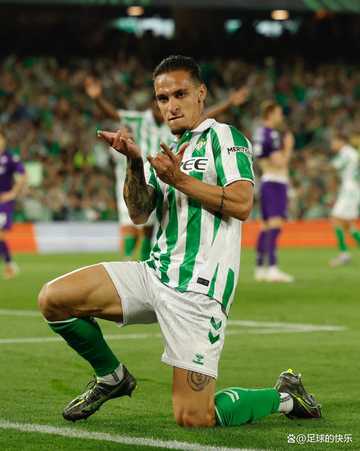 包含清晨圣安东尼奥马刺备战西甲,更衣室发声细节曝光,悬念犹存,更衣室氛围转暖的词条 包含清晨圣安东尼奥马刺备战西甲,更衣室发声细节曝光,悬念犹存,更衣室氛围转暖的词条