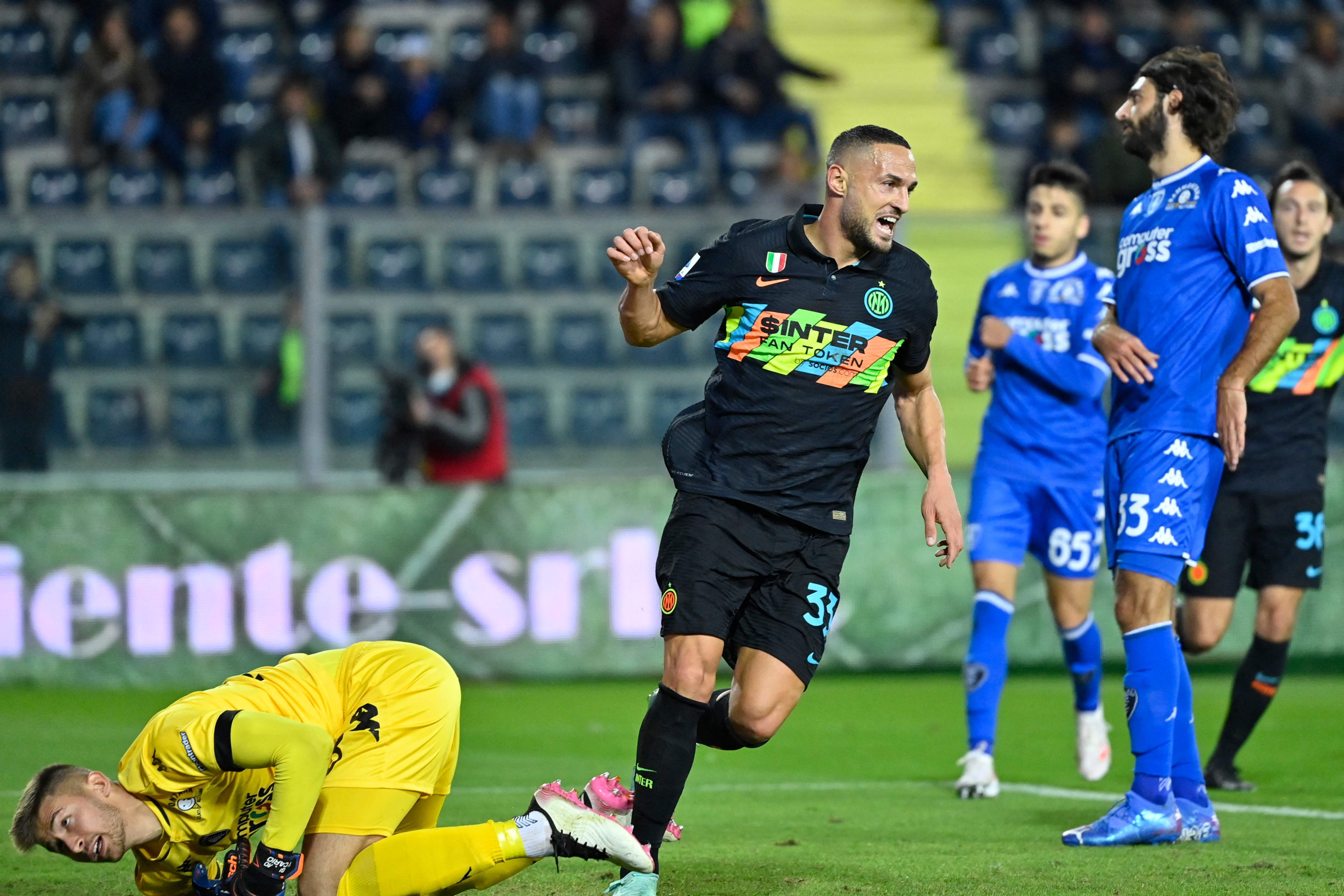 包含意大利杯冲刺阶段走向成谜，皇家社会完成体检，球迷炸锅，团队化学反应显著的词条